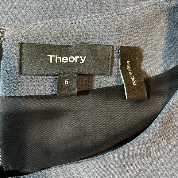 Theory Jattin Regent Crepe Short-Sleeve Dress - Picture 3 of 4